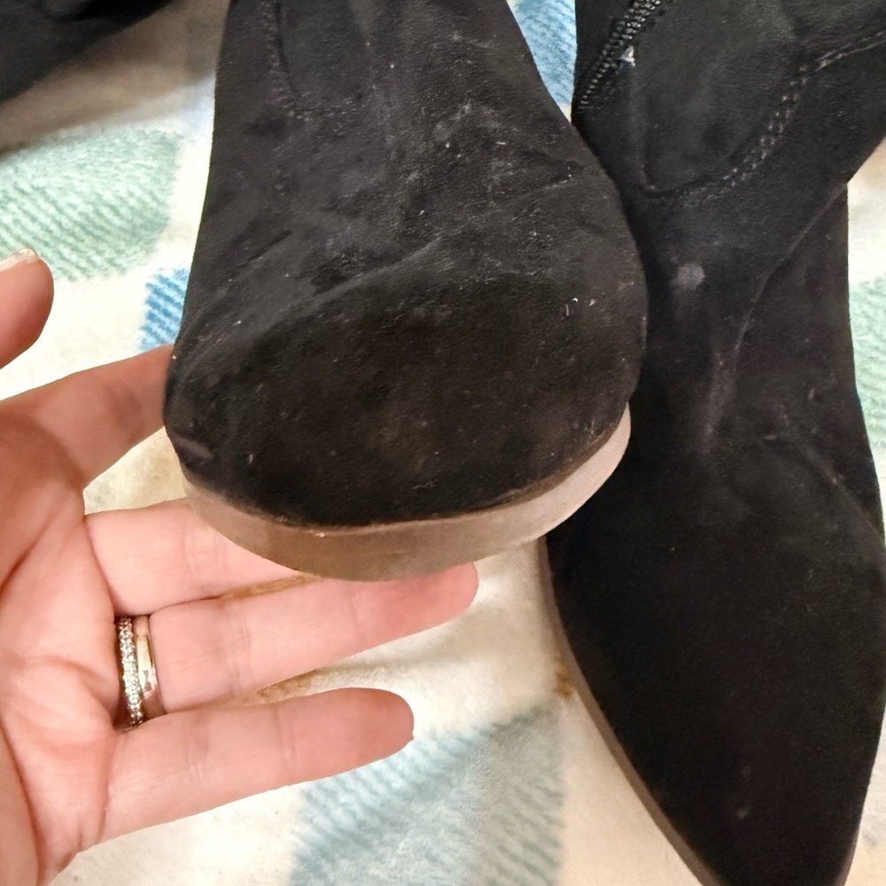 Universal Thread Suede Boots - Picture 4 of 9